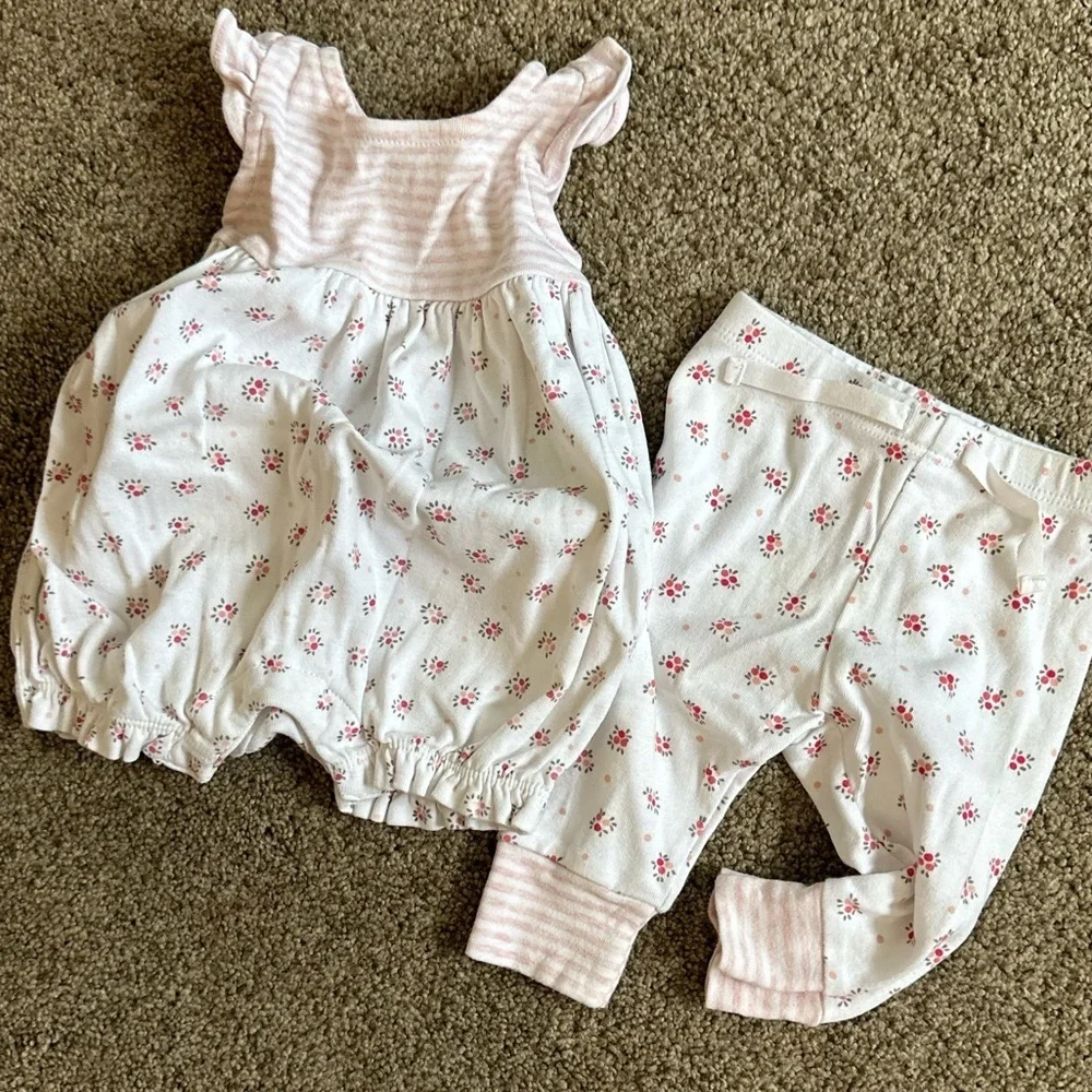 Baby Girl GAP Bubble Romper + Pants, 2 outfits in 1  Like new